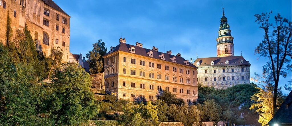 Guided Tours Cesky Krumlov - Castle View at Night