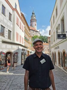 Průvodce městem Český Krumlov, Stanislav Jungwirth, při prohlídce města.